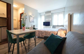 Holiday Homes Aparthotel Milano